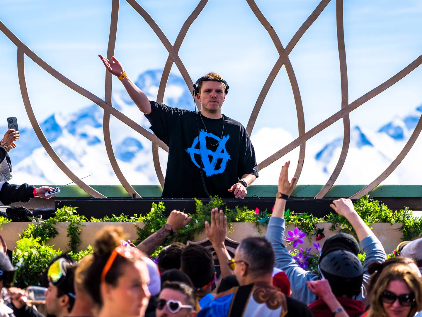 Zfcha8mUzjad_Tww_KEVINDEVRIES